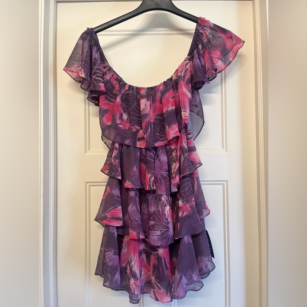 New MISA Los Ángeles dress size medium purple color.